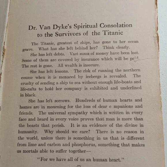 Antique Titanic and Great Sea Disasters Book 1912 - Picture 3 of 5